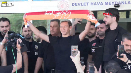 Galatasaray, Aleksei Batrakov transferini resmen açıkladı İstanbula geldi