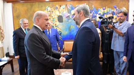 Suriye Dışişleri Bakanı Şeybani, Pakistan Başbakanı Şerif ile bir araya geldi