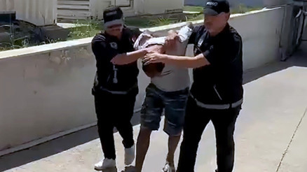 Kırmızı bülten ile aranıyordu: Uyuşturucu ticareti hükümlüsü Adanada yakalandı
