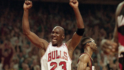 Michael Jordan’ın forması açık artırmada… Satılık efsane