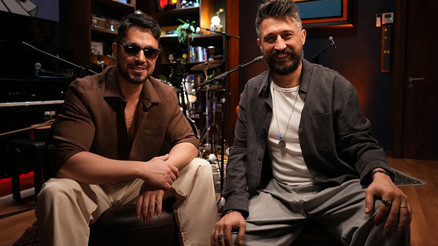 Mert Carim & Murat Boz’dan “Aklımda Hep Sen” Mert Carim & Murat Boz’dan “Aklımda Hep Sen”