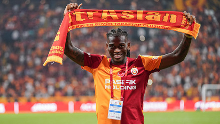 Galatasaray, Rafael Leao’nun maliyetini KAP’a bildirdi