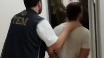 Terör örgütü mensuplarının posterlerini asan 4 şüpheli gözaltına alındı