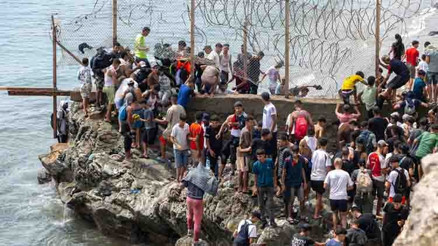 Avrupada göç krizi: İtalyadan İspanyaya sınır hamlesi