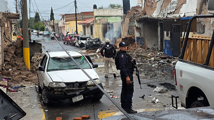 Meksikada polis karakoluna bombalı saldırı