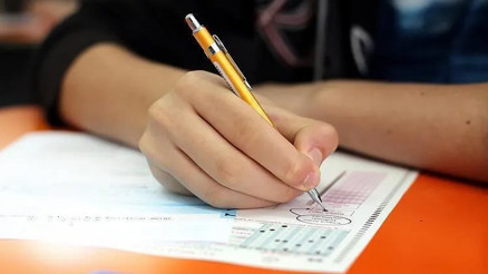 YKSde dereceye girenlerin tercih haritası açıklandı: Sayısalda tıp ve mühendislik, eşit ağırlıkta hukuk zirvede