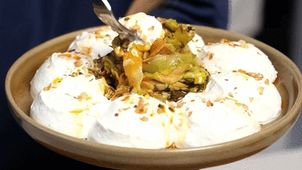 Sofraların yeni yıldızı: Bir doku ve aromalar şöleni zahterli kabak