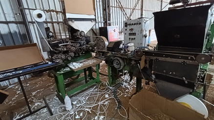 Sakaryada besihane görünümlü kaçak sigara fabrikasına baskın: 1 gözaltı Sakaryada besihane görünümlü kaçak sigara fabrikasına baskın: 1 gözaltı