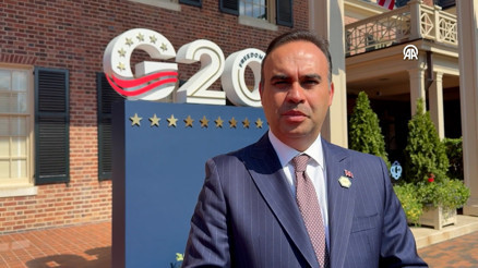 Bakan Kacır, G20de Türkiyenin yapay zeka yol haritasını anlattı