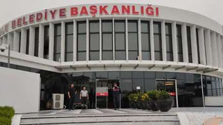 Bolu Belediyesindeki operasyonda 7 şüpheli adliyede