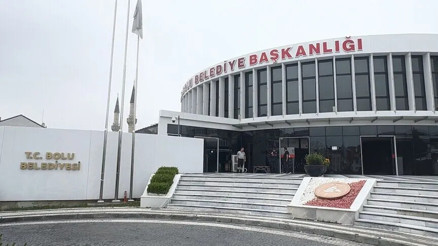 Bolu Belediyesinde araç kiralama ihalelerinde usulsüzlük iddiasıyla 7 zanlıya tutuklama talebi
