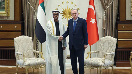 Cumhurbaşkanı Erdoğan, BAE Devlet Başkanı Al Nahyan ile görüştü