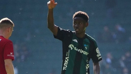 Kocaelispor Habib Ali Keitanın sözleşmesini feshetti