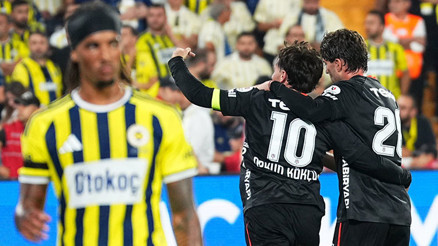 Beşiktaştan Archie Browna Hoş geldin göndermesi Salih Özcan da katıldı