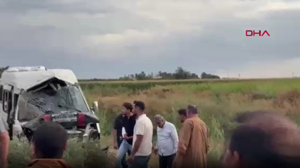 Şanlıurfa’da tarım işçilerini taşıyan minibüs kanala devrildi; 19 yaralı