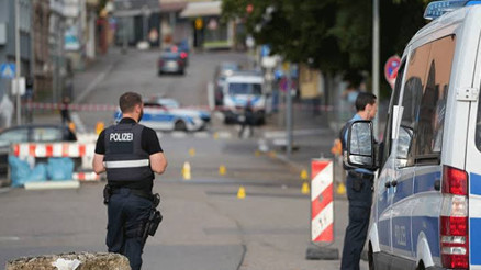 Berlin’de silahlı saldırıda 27 yaşındaki genç hayatını kaybetti Berlin’de silahlı saldırıda 27 yaşındaki genç hayatını kaybetti