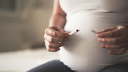 Sigara, hamile kalma sansını yüzde 40 azaltıyor