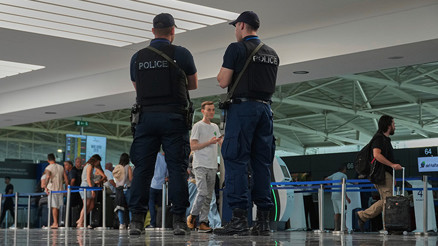 GKRYde bomba alarmı: Havalimanında panik... 20 dakika içerisinde patlayacak