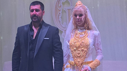 Vanlı Kara Haydar ile Çağla Özün düğün görüntüleri gündem olmuştu Altınlar odunlukta bulundu Vanlı Kara Haydar ile Çağla Özün düğün görüntüleri gündem olmuştu Altınlar odunlukta bulundu
