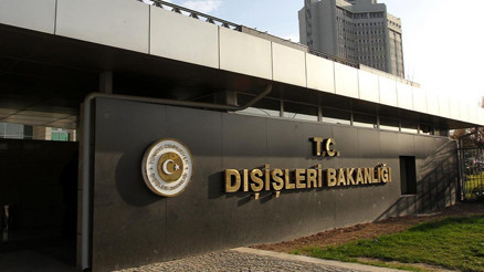 Dışişlerinden ABDnin GKRYye silah ambargosunu kaldırma kararını uzatmasına ilişkin açıklama Dışişlerinden ABDnin GKRYye silah ambargosunu kaldırma kararını uzatmasına ilişkin açıklama