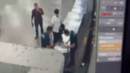 İstanbul Havalimanında 51 kilo 500 gram kokain ele geçirildi İstanbul Havalimanında 51 kilo 500 gram kokain ele geçirildi