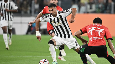 Juventus 5-0 NEC Nijmegen (UEFA Avrupa Ligi) Zeki Çelik...