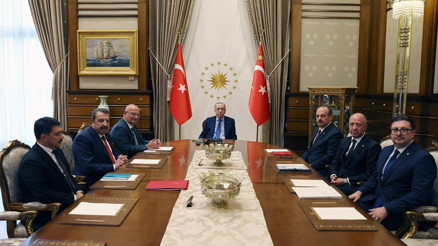 Cumhurbaşkanı Erdoğana Ankara sunumları Cumhurbaşkanı Erdoğana Ankara sunumları