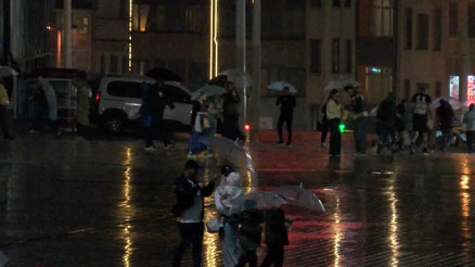 İstanbulda sağanak etkili oldu