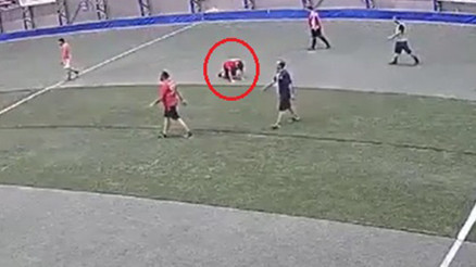 Halı sahada kalp krizi: Sağlık çalışanı hayatını kaybetti