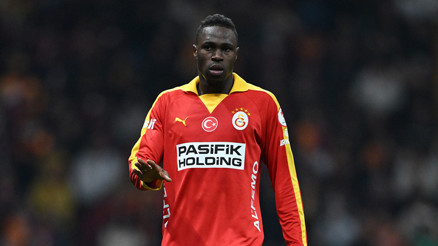 Galatasarayda Singonun dönüşü yine ertelendi İşte hedeflenen yeni tarih