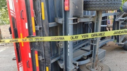 Manisada traktör kazası: 2 ölü, 3 yaralı