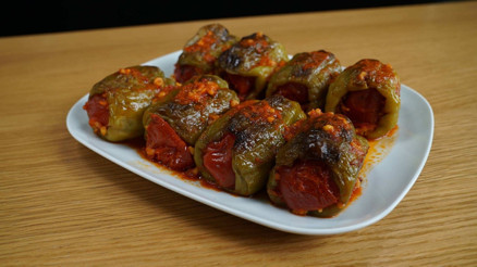 Fırında biber dolması Fırında biber dolması