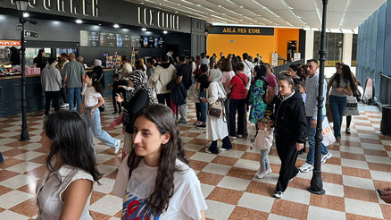 Türkiye sinema festivali iki günde 777 bin seyirciyle rekor kırdı Türkiye sinema festivali iki günde 777 bin seyirciyle rekor kırdı