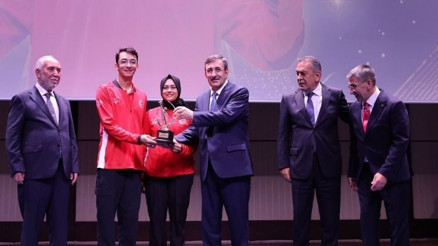 Cumhurbaşkanı Yardımcısı Yılmaz: Türkiye Yüzyılı sporumuzun da yüzyılı olacak Cumhurbaşkanı Yardımcısı Yılmaz: Türkiye Yüzyılı sporumuzun da yüzyılı olacak