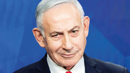 Netanyahu aradığı krizi BAE uçağında buldu Netanyahu aradığı krizi BAE uçağında buldu