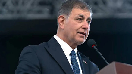 Cemil Tugay için AK Parti iddiası güçleniyor: Gözler 7 Ekim Çarşamba gününde Cemil Tugay için AK Parti iddiası güçleniyor: Gözler 7 Ekim Çarşamba gününde