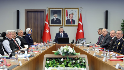 İçişleri Bakanı Çiftçi başkanlığında asayiş konulu güvenlik toplantısı yapıldı
