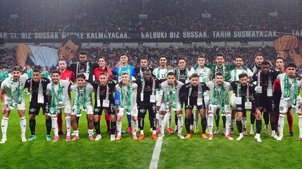 Filistin yalnız değildir: Konyada zamanın durduğu gece