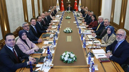 AK Parti MYKda Almanyadaki seçimler değerlendirildi