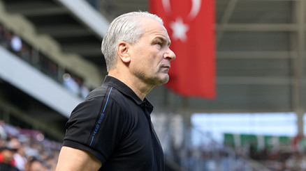 Bernd Storck: Oyuncularımla sadece bir idman yapabildim Bernd Storck: Oyuncularımla sadece bir idman yapabildim