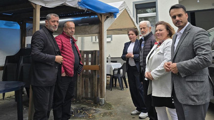 Hannover’de bayraklara ve camiye yapılan saldırıya tepki