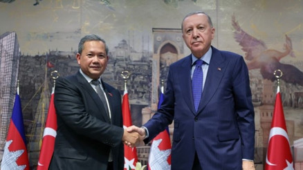 Cumhurbaşkanı Erdoğan: Başta savunma sanayii olmak üzere Kamboçya ile iş birliğimizi güçlendireceğiz