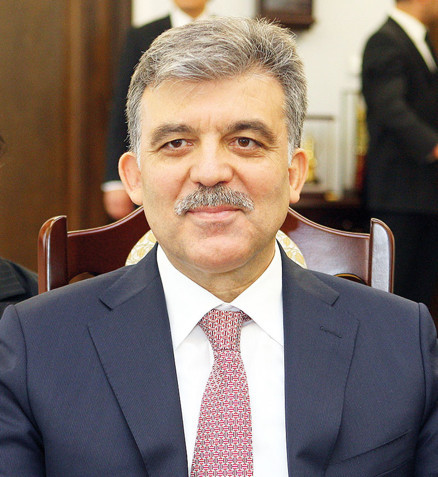 Sokak hayvanları meselesine dair çok yalın bir yazı