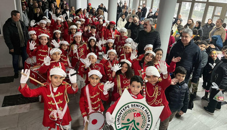 Dijital bağımlılığa karşı bando