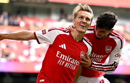 Community Shieldda şampiyon Arsenal