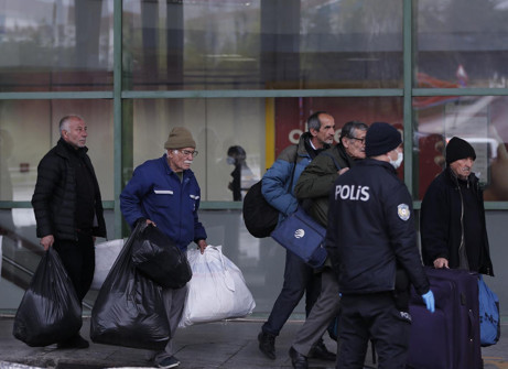 AŞTİ’de izin mesaisi