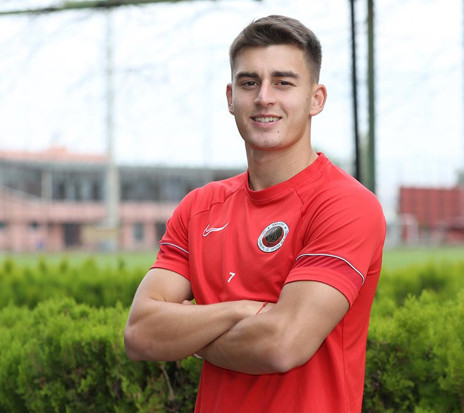 Bizim gösterimiz vizyona girecek