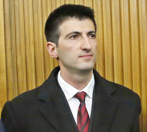 Mehmet Ali Çelebi ve parti değiştirmek