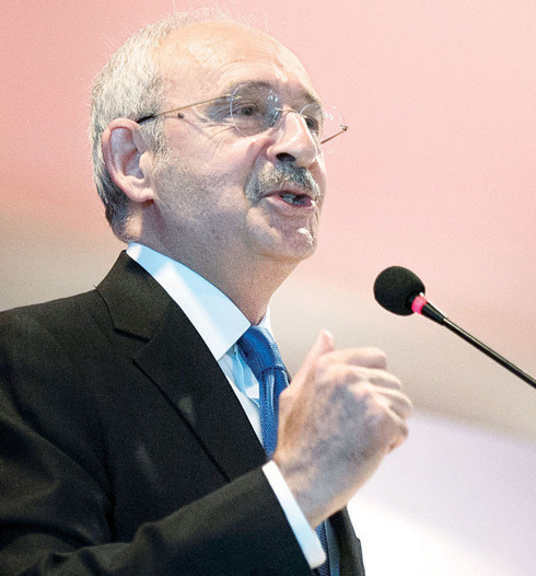 Demokrasiden başlayacağız