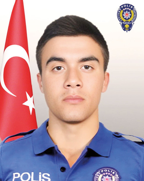 Zehir tacirleri polisi şehit etti